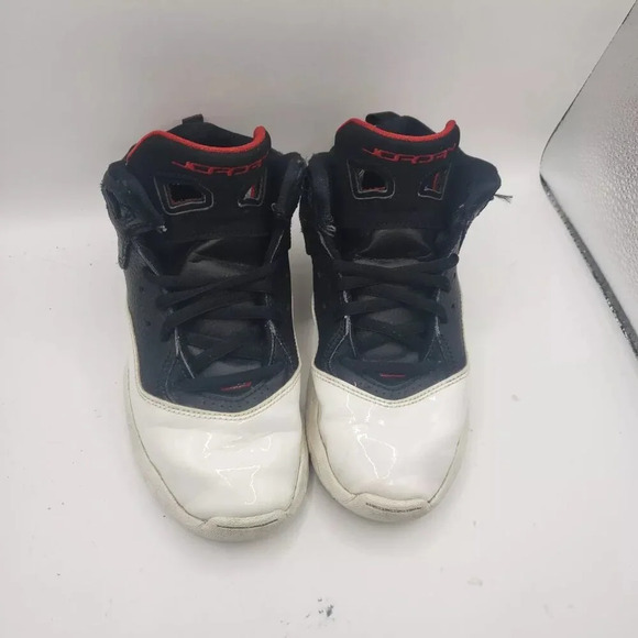 Nike Air Jordan B'Loyal Black/White/Red Sneakers - CK1426-016 - Size 13C - Picture 2 of 7